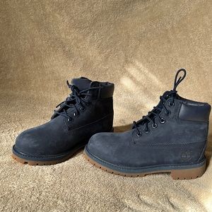 Navy timberland boots